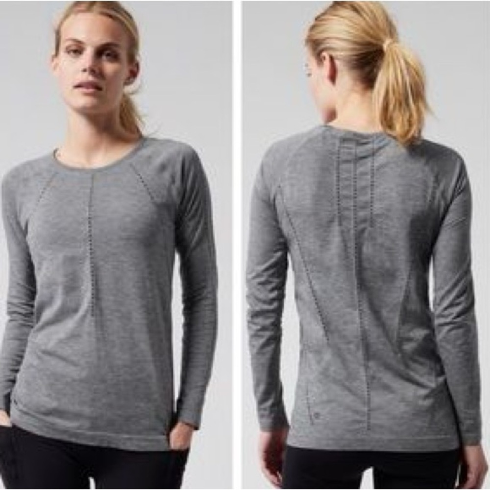 Athleta foothill long sleeve tee shirt in heather gray size small